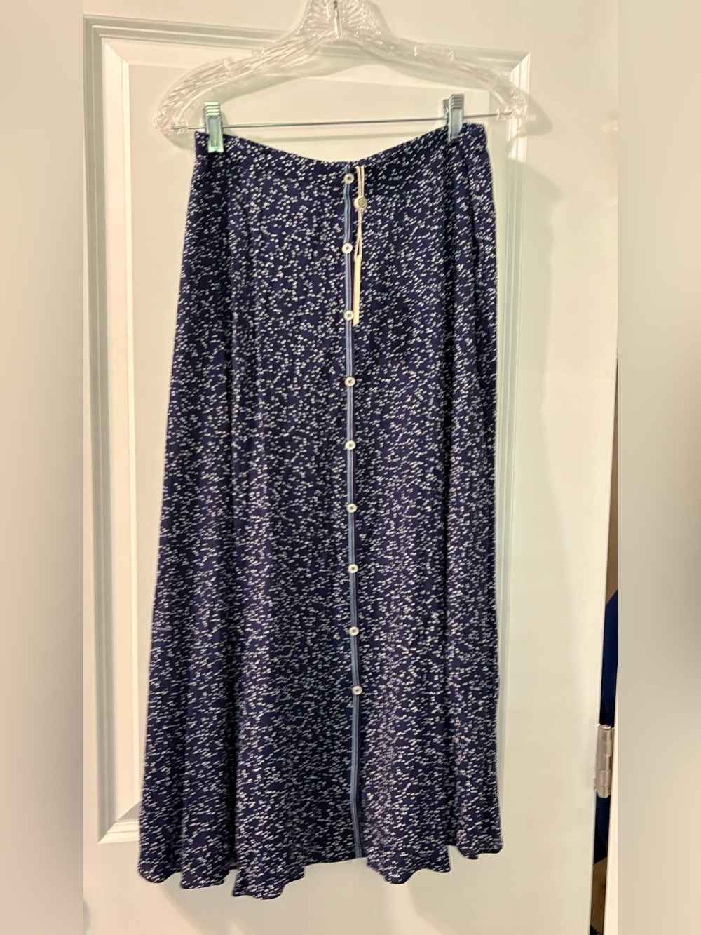 NWT Max Studio Maxi skirt 
Size Medium
Cottagecore